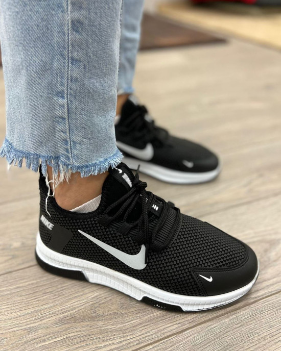Nike Swift Yeni Siyah Beyaz