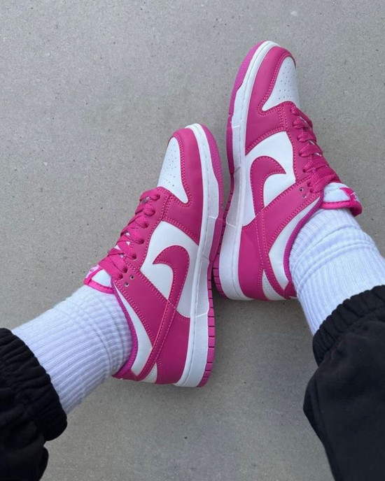 Nike Dunk Pembe