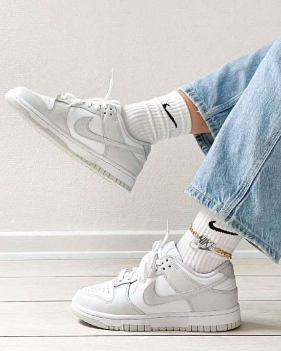 Nike Dunk Gri beyaz